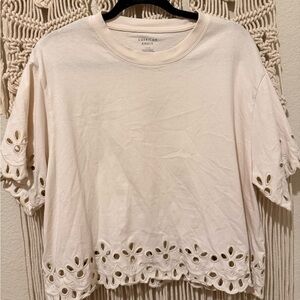 American Eagle‎ Cream Short Sleeve Top Large – Embroidered Eyelet Detail